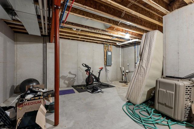 3424 E RUBYRED DRIVE, Appleton, WI 54913