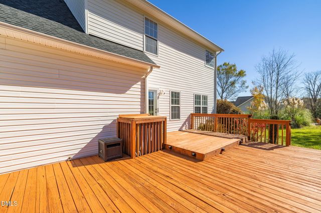 5413 Country Hills Drive, Mcleansville, NC 27301