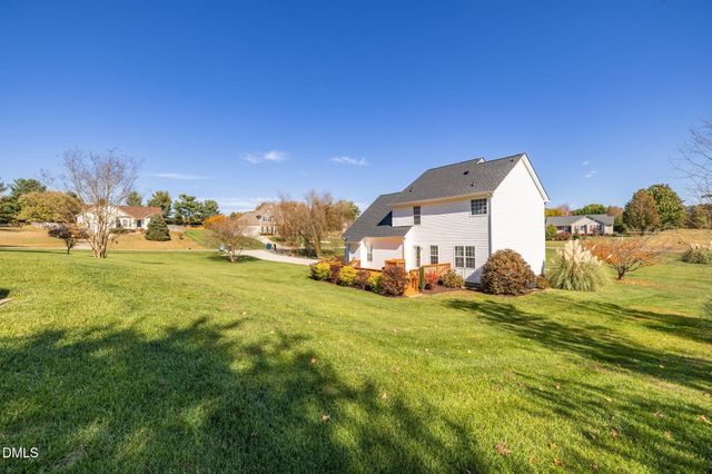 5413 Country Hills Drive, Mcleansville, NC 27301