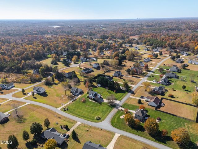 5413 Country Hills Drive, Mcleansville, NC 27301