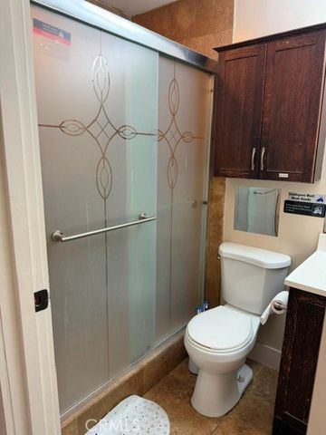 395 Victoria, Costa Mesa, CA 92627