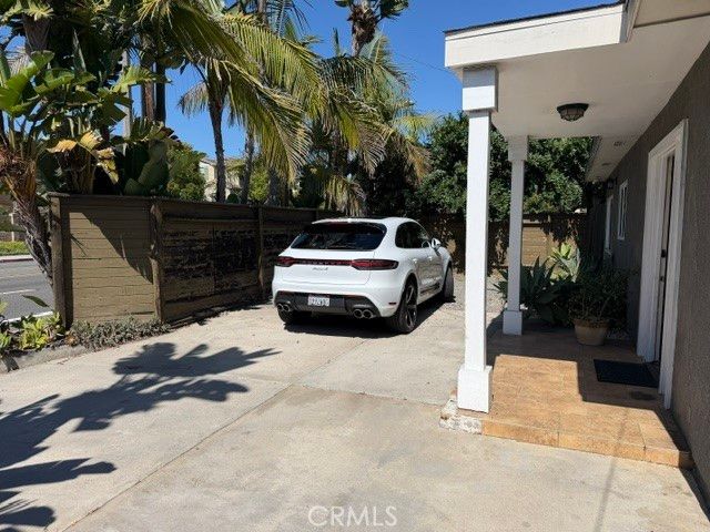 395 Victoria, Costa Mesa, CA 92627