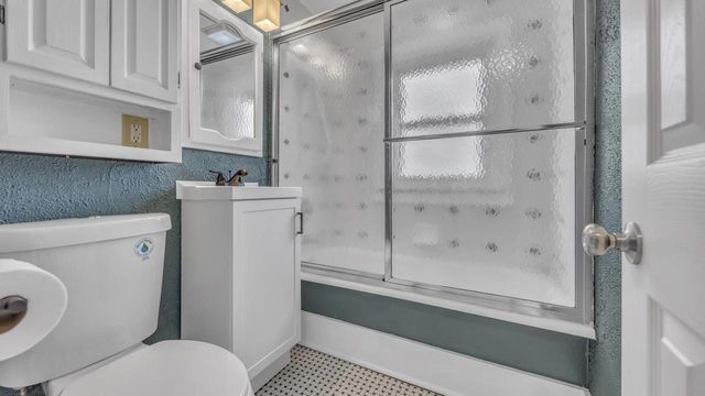 2121 Cleveland AVENUE, Sheboygan, WI 53081