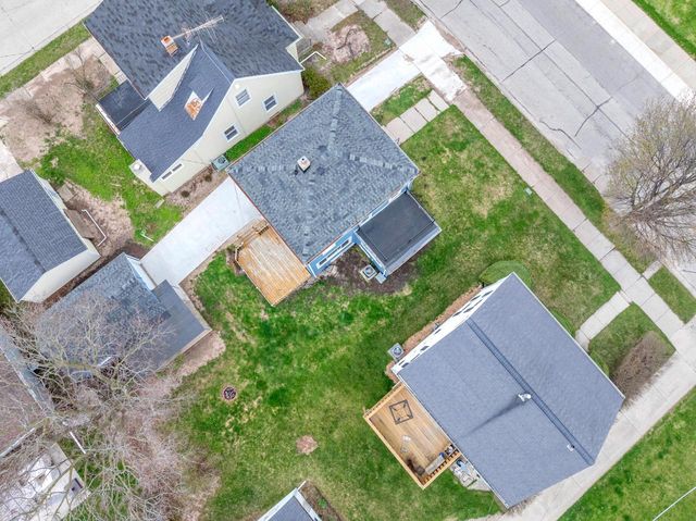 2121 Cleveland AVENUE, Sheboygan, WI 53081