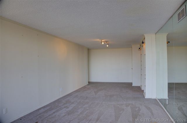 1502 S Boulder Avenue 16M, Tulsa, OK 74119