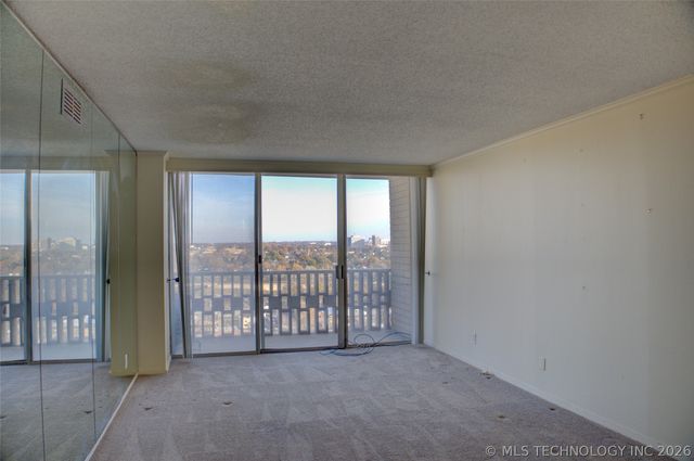 1502 S Boulder Avenue 16M, Tulsa, OK 74119