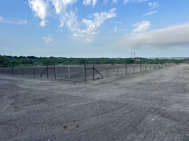 2553 Stonewall Valley Lane, Christoval, TX 76935