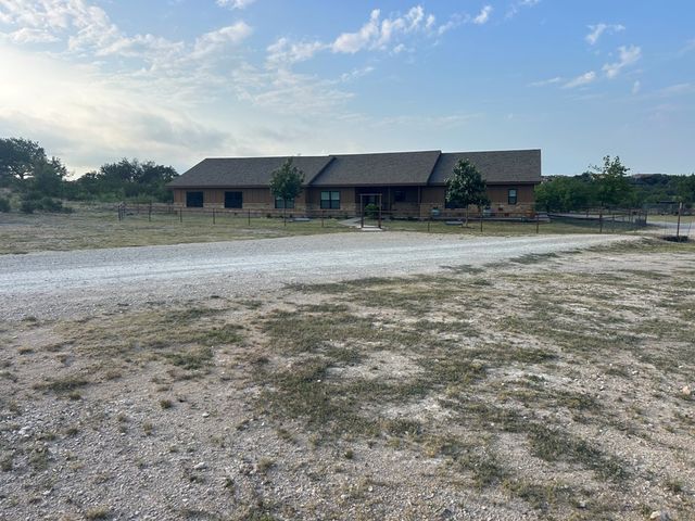 2553 Stonewall Valley Lane, Christoval, TX 76935
