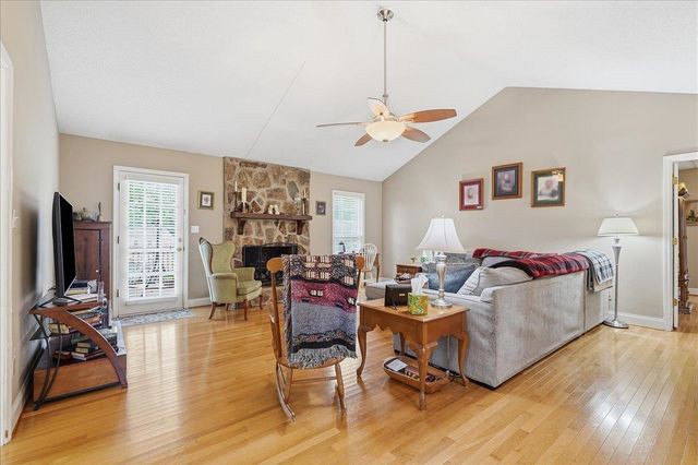 300 Sundance Way, Spartanburg, SC 29302