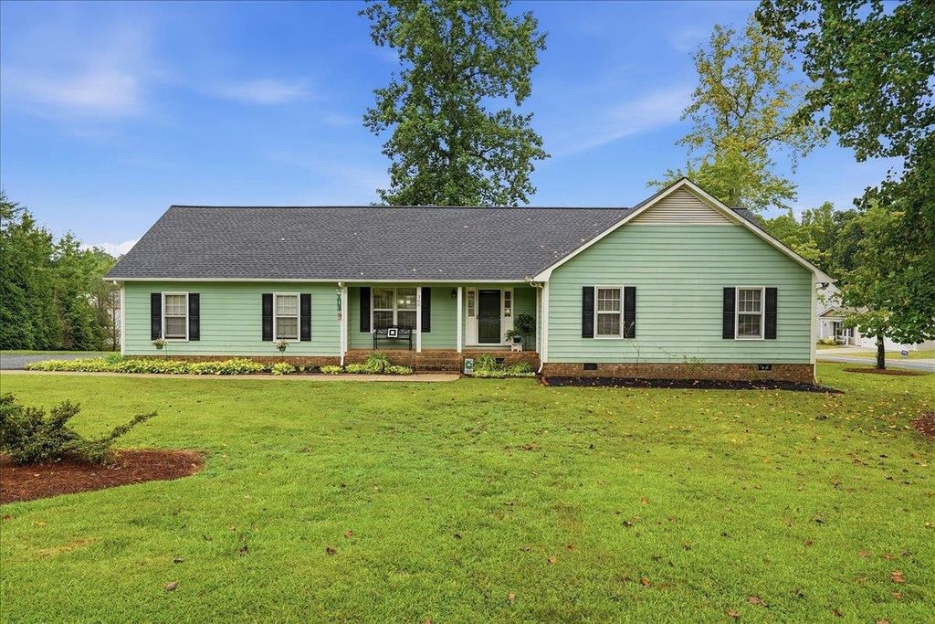 300 Sundance Way, Spartanburg, SC 29302