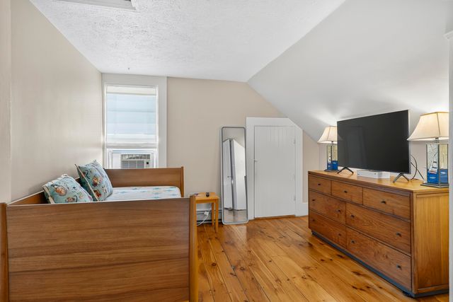 20 Tibbetts Street, South Berwick, ME 03908