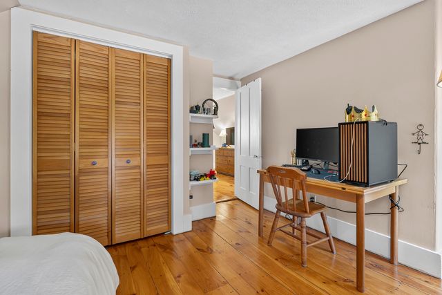 20 Tibbetts Street, South Berwick, ME 03908