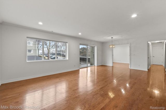 1115 N Old Woodward Avenue 57, Birmingham, MI 48009