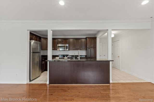 1115 N Old Woodward Avenue 57, Birmingham, MI 48009