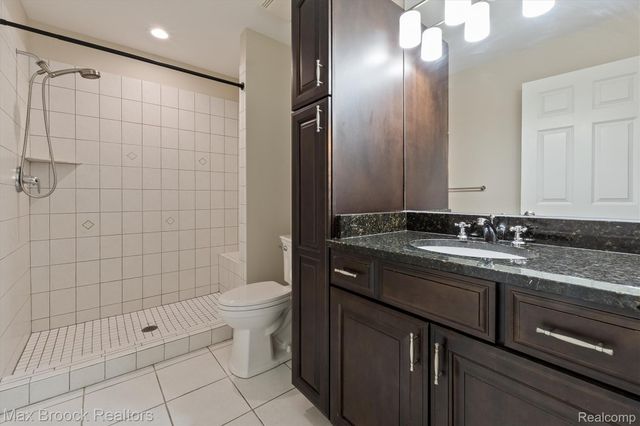 1115 N Old Woodward Avenue 57, Birmingham, MI 48009