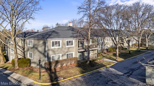 1115 N Old Woodward Avenue 57, Birmingham, MI 48009