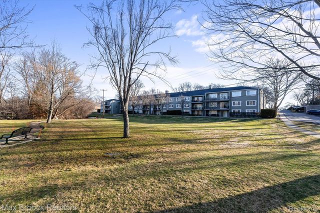 1115 N Old Woodward Avenue 57, Birmingham, MI 48009