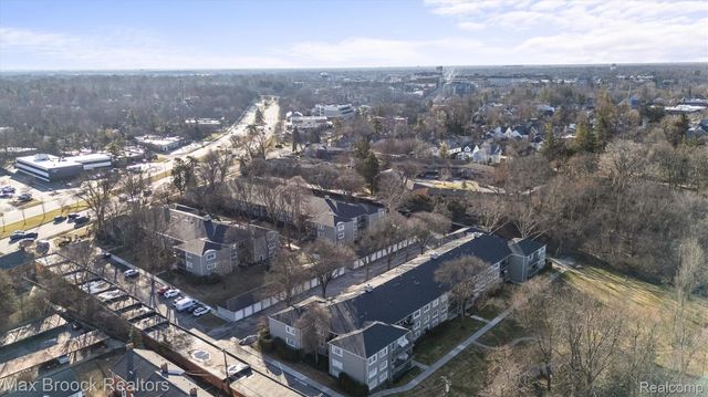 1115 N Old Woodward Avenue 57, Birmingham, MI 48009
