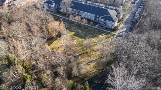 1115 N Old Woodward Avenue 57, Birmingham, MI 48009