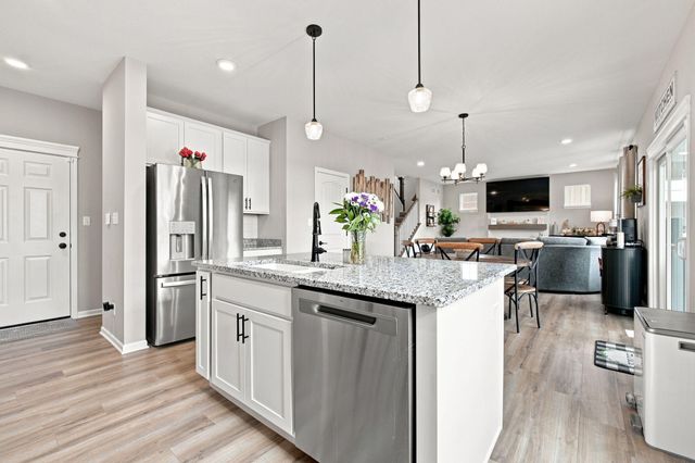549 Marilyn Way, Valparaiso, IN 46385