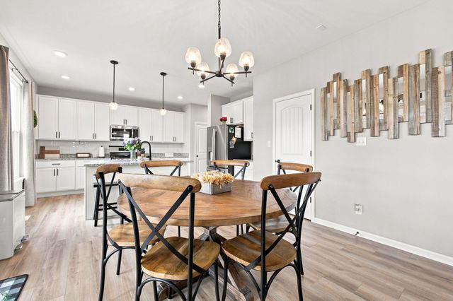 549 Marilyn Way, Valparaiso, IN 46385