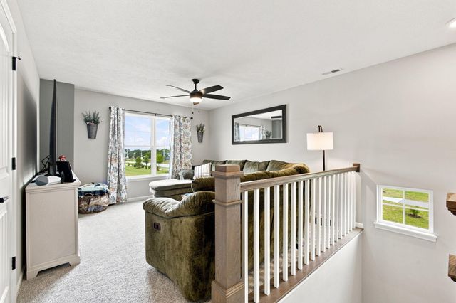 549 Marilyn Way, Valparaiso, IN 46385