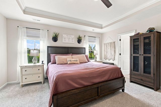 549 Marilyn Way, Valparaiso, IN 46385