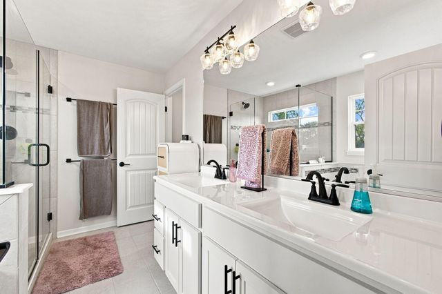 549 Marilyn Way, Valparaiso, IN 46385