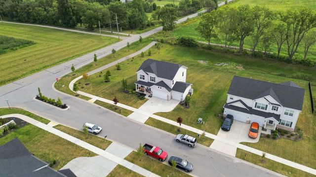 549 Marilyn Way, Valparaiso, IN 46385