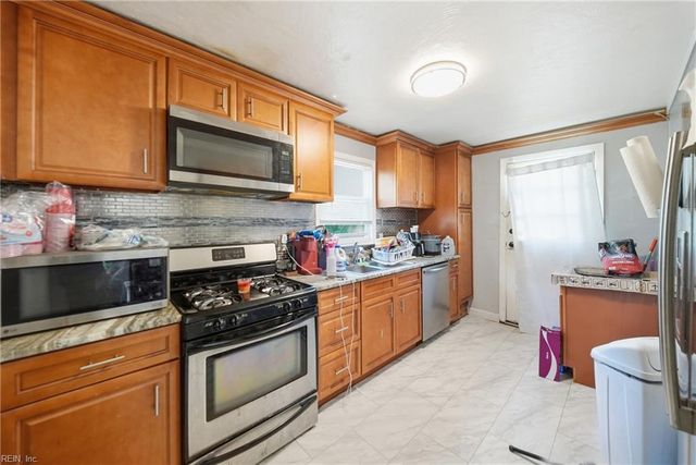 210 S Division ST, Suffolk, VA 23434