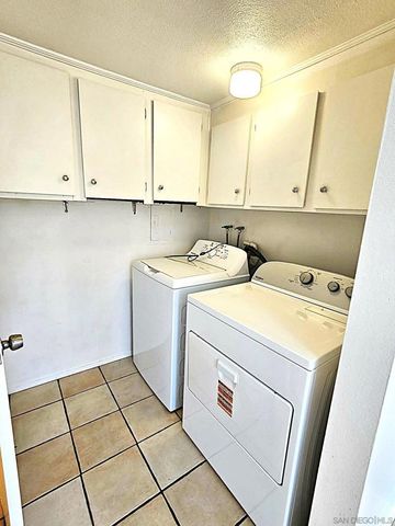 8010 Winter Gardens B B, El Cajon, CA 92021