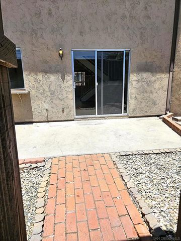 8010 Winter Gardens B B, El Cajon, CA 92021