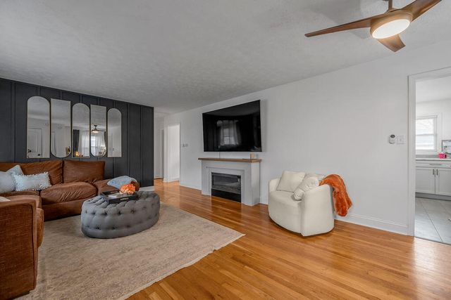 2063 Rainbow Road, Lexington, KY 40503