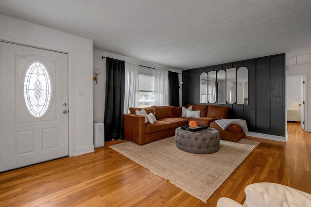 2063 Rainbow Road, Lexington, KY 40503