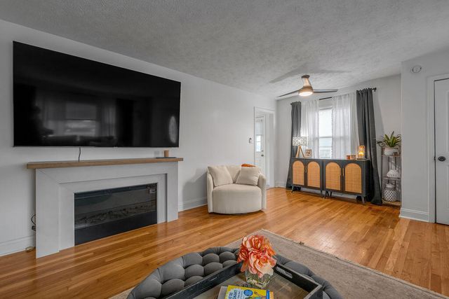 2063 Rainbow Road, Lexington, KY 40503