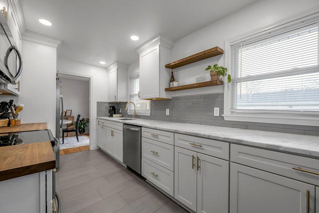 2063 Rainbow Road, Lexington, KY 40503