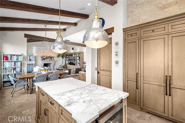 2100 Crestview Drive, Laguna Beach, CA 92651