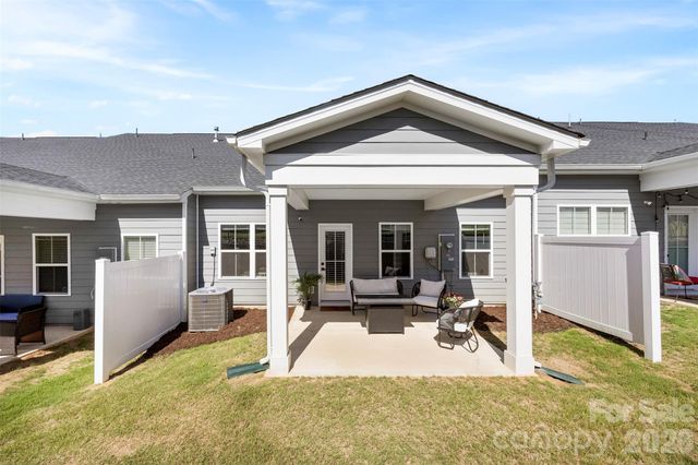 6234 Ashton Park Drive, Denver, NC 28037