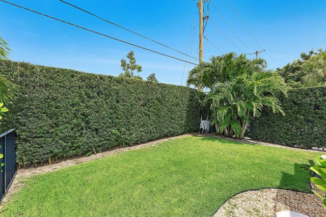1298 Walnut Terrace, Boca Raton, FL 33486