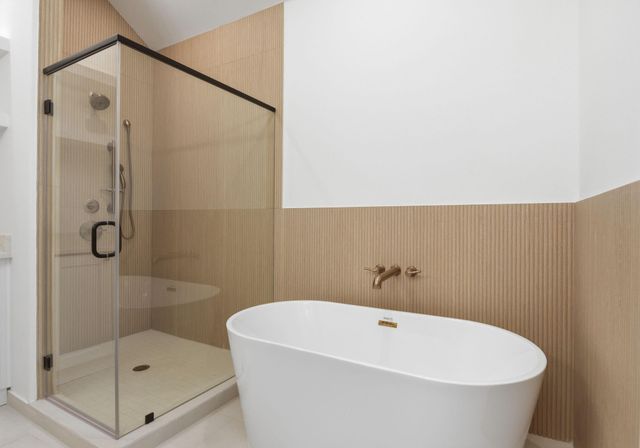 2916 Virginia St, Houston, TX 77098