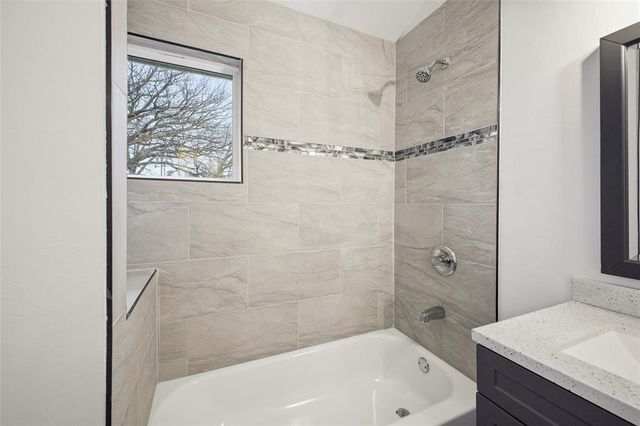 715 SE 10th Street, Oklahoma City, OK 73129