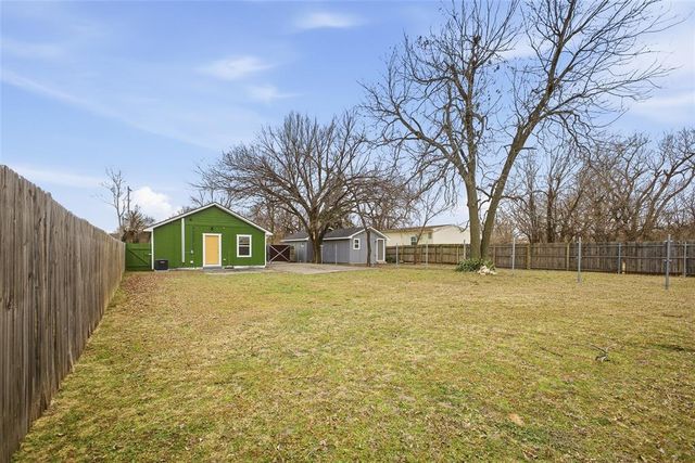 715 SE 10th Street, Oklahoma City, OK 73129