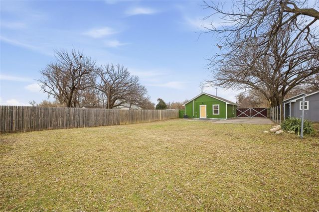 715 SE 10th Street, Oklahoma City, OK 73129