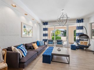 19116 Fisher Island Dr 19116, Miami Beach, FL 33109