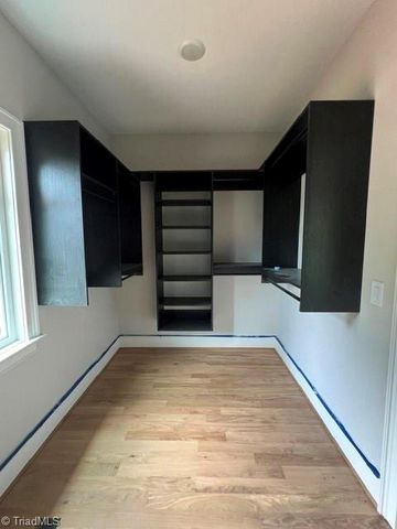 7640 Crossing Ridge Drive, Belews Creek, NC 27009