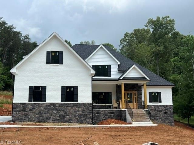 7640 Crossing Ridge Drive, Belews Creek, NC 27009