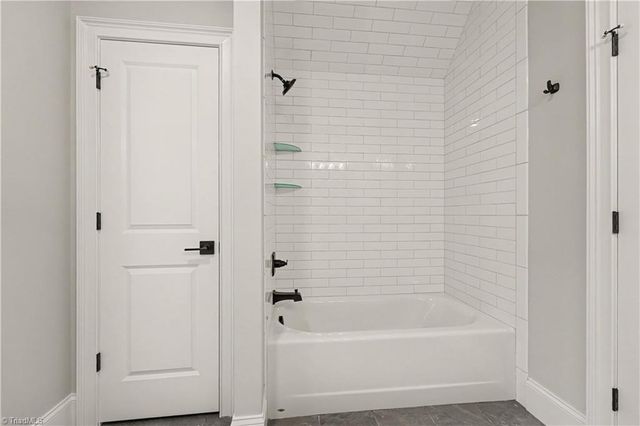7640 Crossing Ridge Drive, Belews Creek, NC 27009
