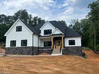 7640 Crossing Ridge Drive, Belews Creek, NC 27009
