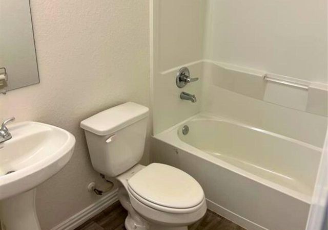 9205 Kentshire Street A, Houston, TX 77078