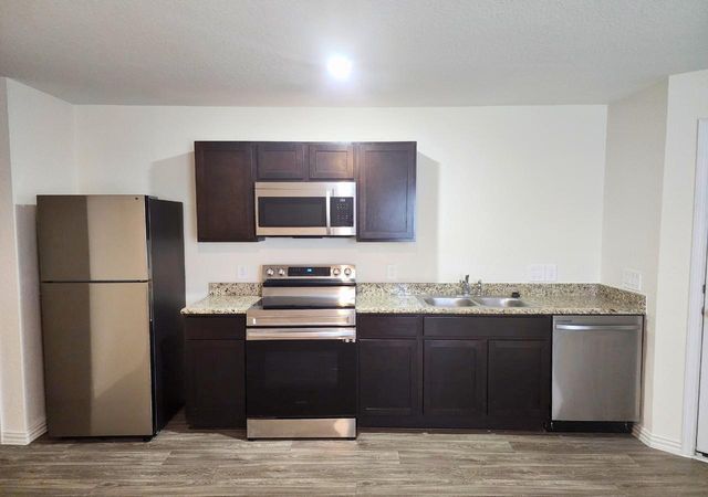 9205 Kentshire Street A, Houston, TX 77078